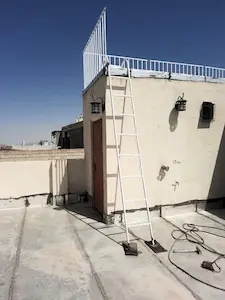 نمونه نصب نرده جان پناه روی پشت بام - جوشکاران حفاظ نمونه نصب نرده جان پناه روی پشت بام ساختمان در اصفهان - اجرا شده توسط جوشکاران حفاظ